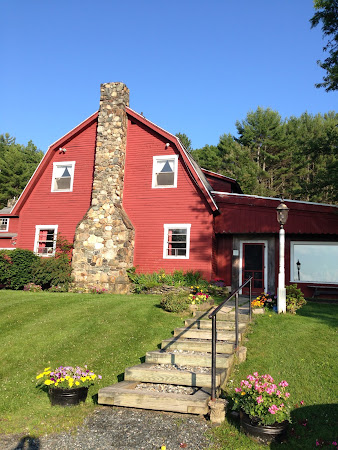 Photo of Pierce's Inn